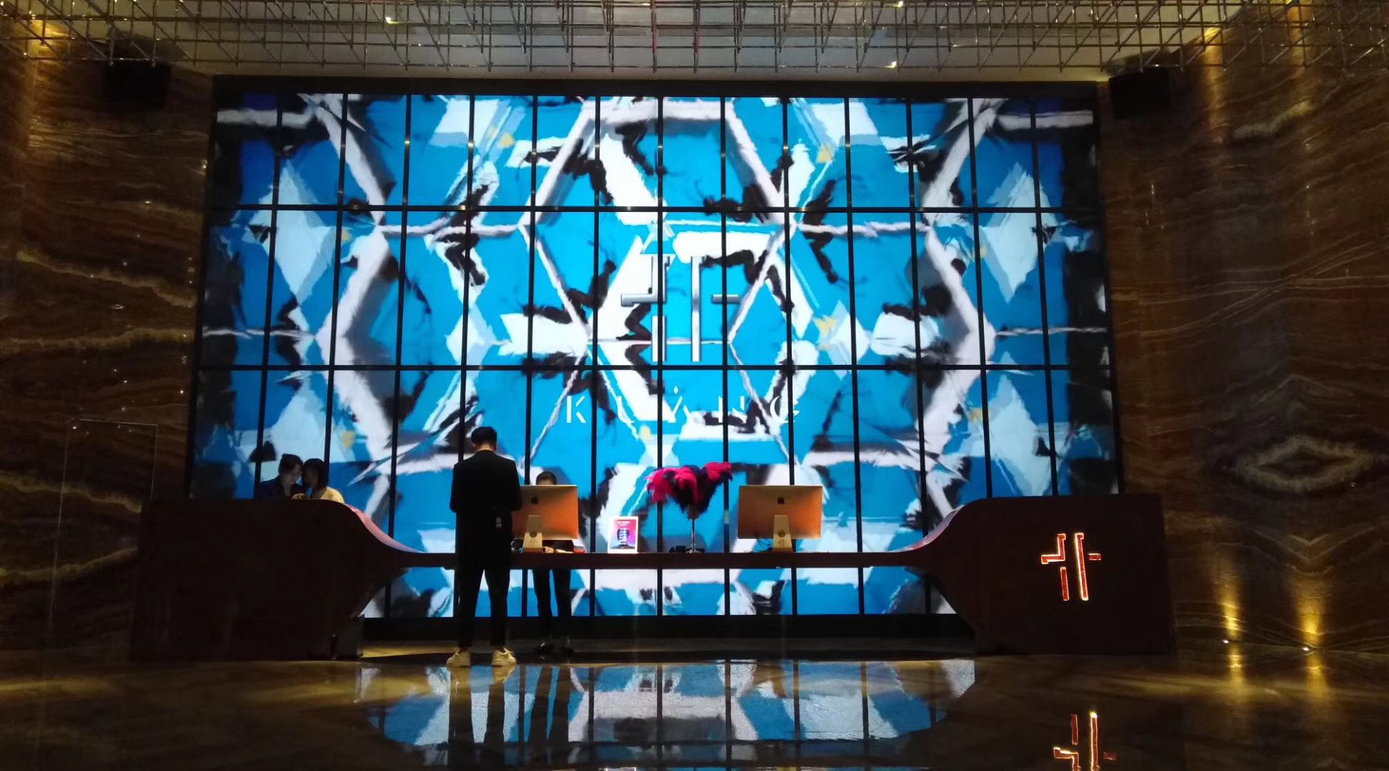 广东深圳 户内P3全彩屏 40平方