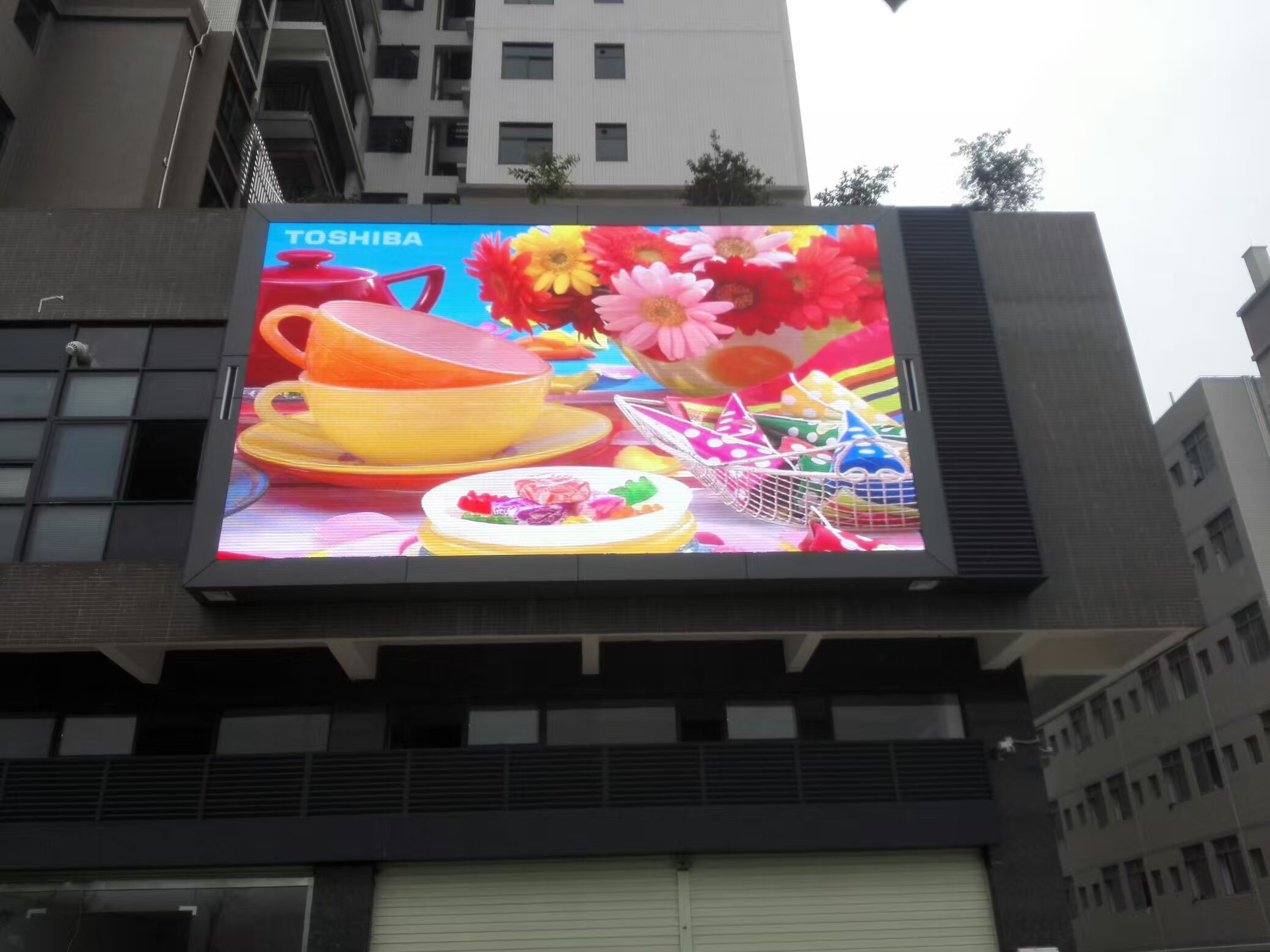 广东河源 户外P8全彩屏-30平方