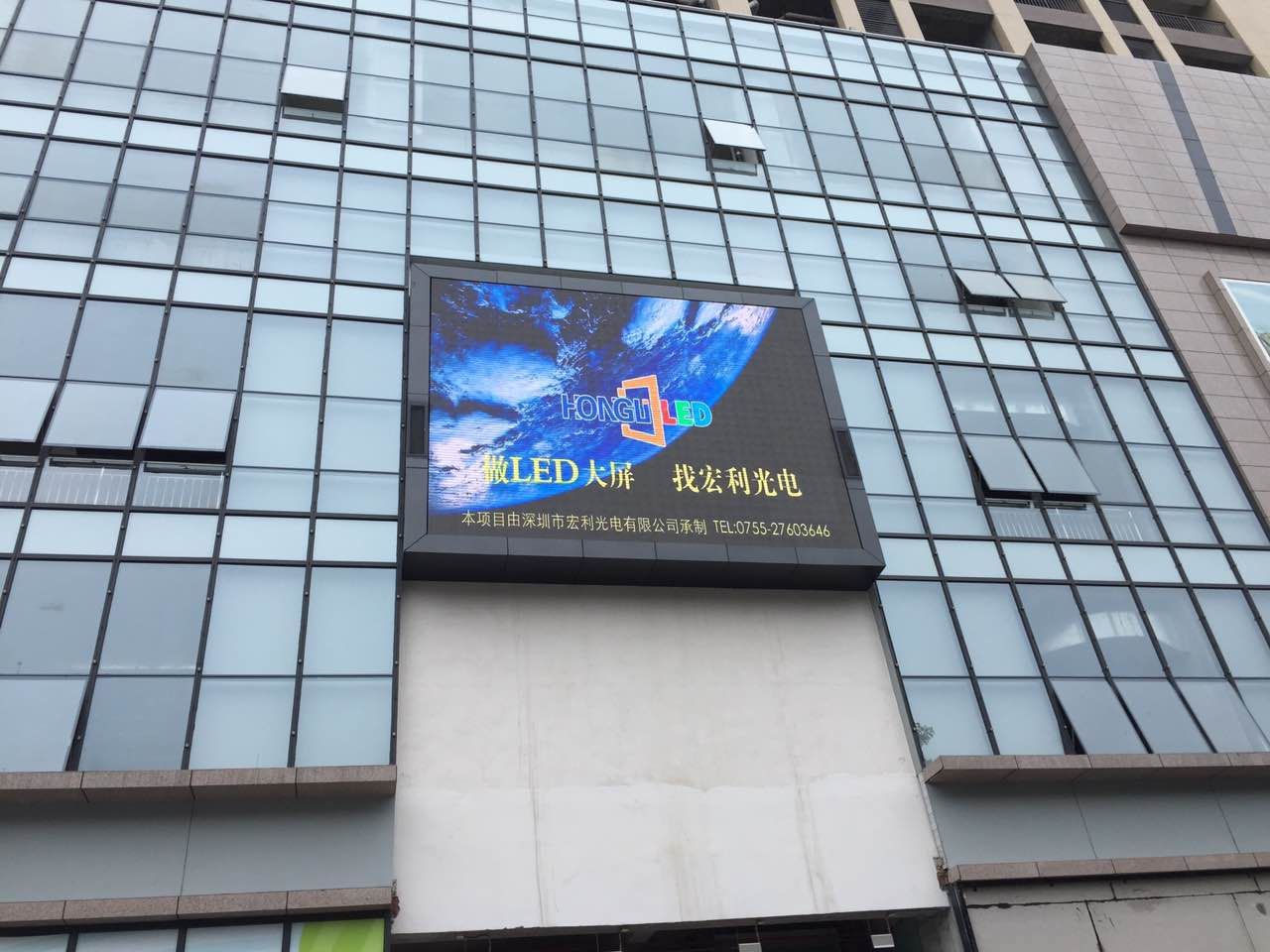 广东云浮 户外P6全彩屏 38平方